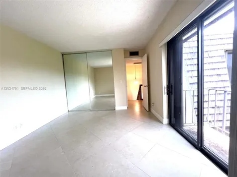 246 Woodland Road Palm Springs FL 33461