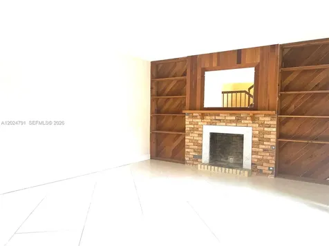 246 Woodland Road Palm Springs FL 33461