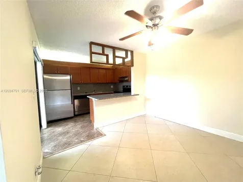 246 Woodland Road Palm Springs FL 33461