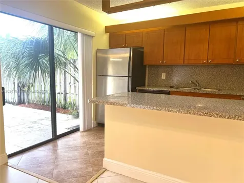 246 Woodland Road Palm Springs FL 33461