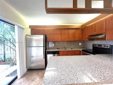 246 Woodland Road Palm Springs FL 33461