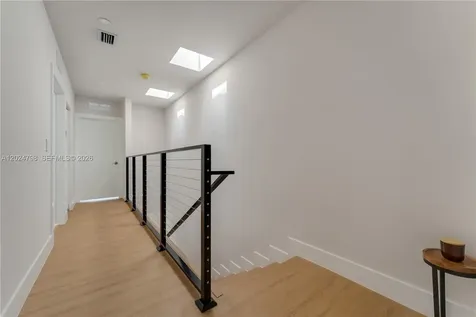 1917 NW 17 Street Miami FL 33125
