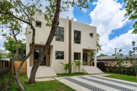 1917 NW 17 Street Miami FL 33125