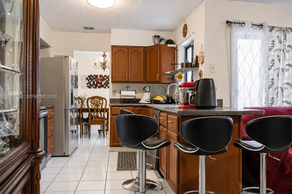 2315 NW 98th Terrace Coral Springs FL 33065