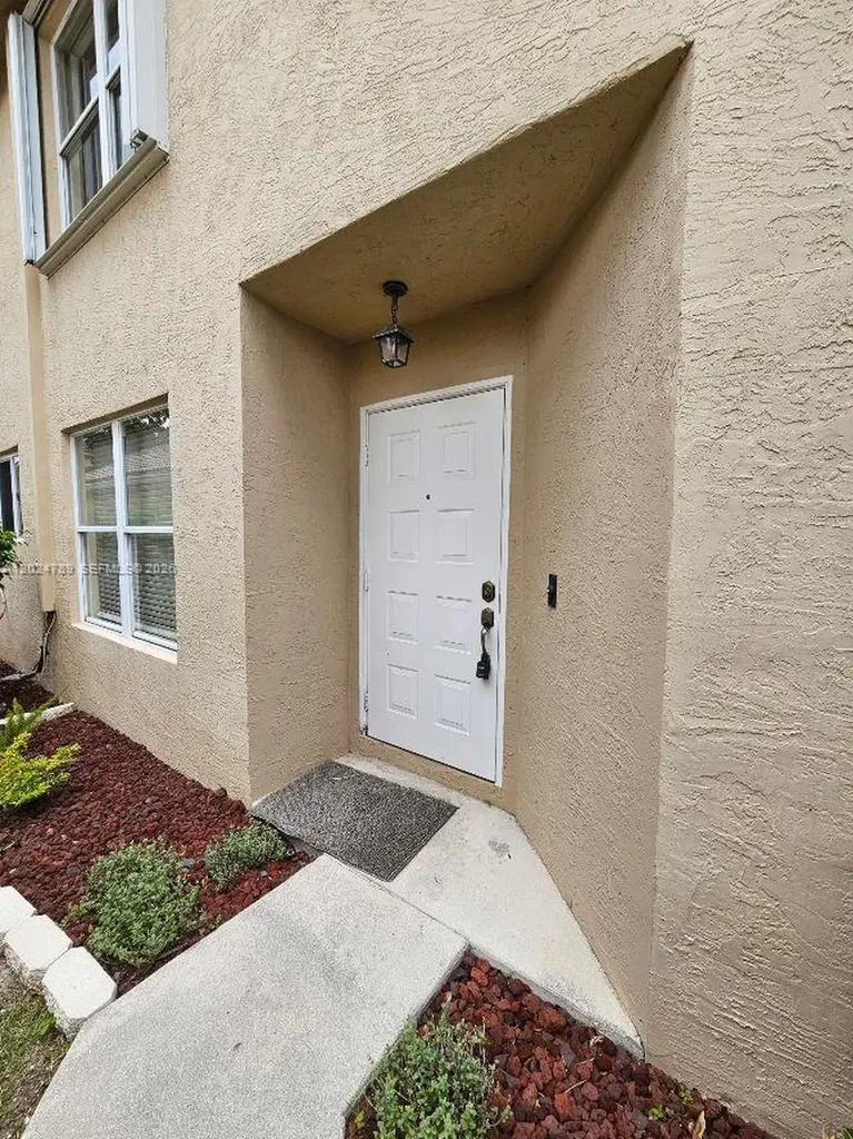 6836 Long Key Street Lake Worth FL 33467