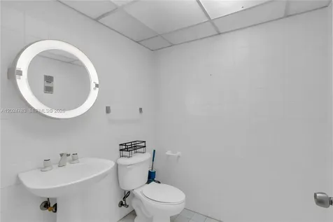 13951 Kendale Lakes Circle Miami FL 33183