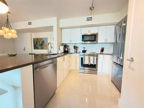 1155 Brickell Bay Drive Miami FL 33131