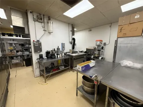 Pembroke Pines FL 33332