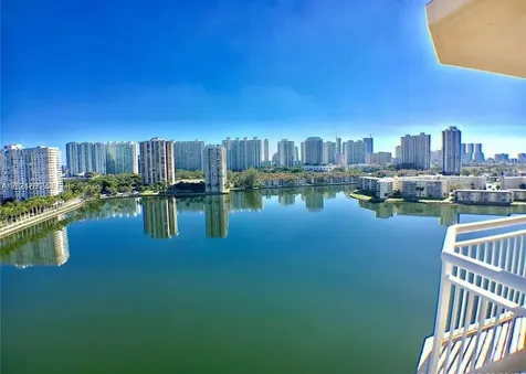 18081 Biscayne Boulevard Aventura FL 33160