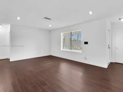 4500 SW 42nd Terrace Dania Beach FL 33314