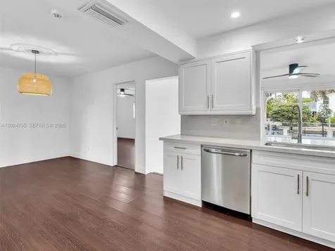 4500 SW 42nd Terrace Dania Beach FL 33314