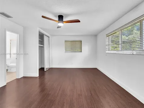 4500 SW 42nd Terrace Dania Beach FL 33314