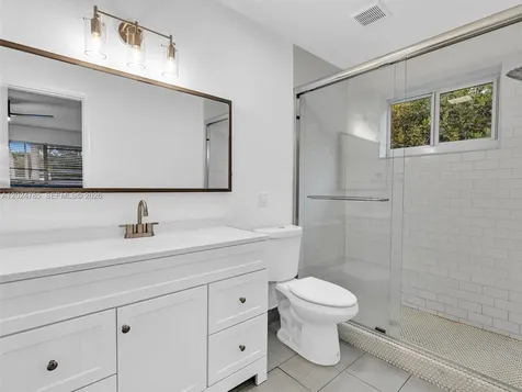 4500 SW 42nd Terrace Dania Beach FL 33314