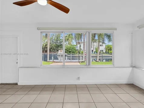 4500 SW 42nd Terrace Dania Beach FL 33314