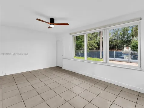 4500 SW 42nd Terrace Dania Beach FL 33314