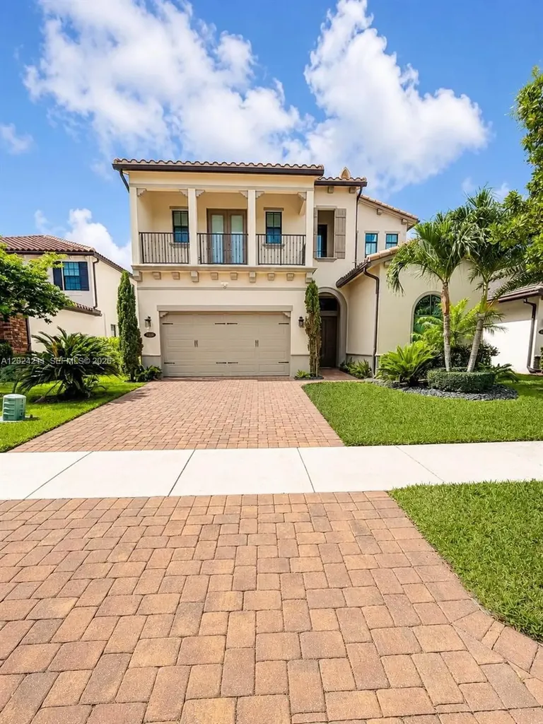 8939 Grand Prix Lane Boynton Beach FL 33472