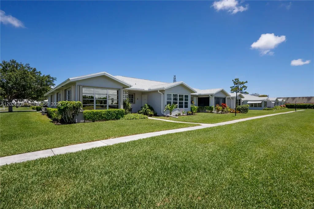 14604 Canalview Drive Delray Beach FL 33484