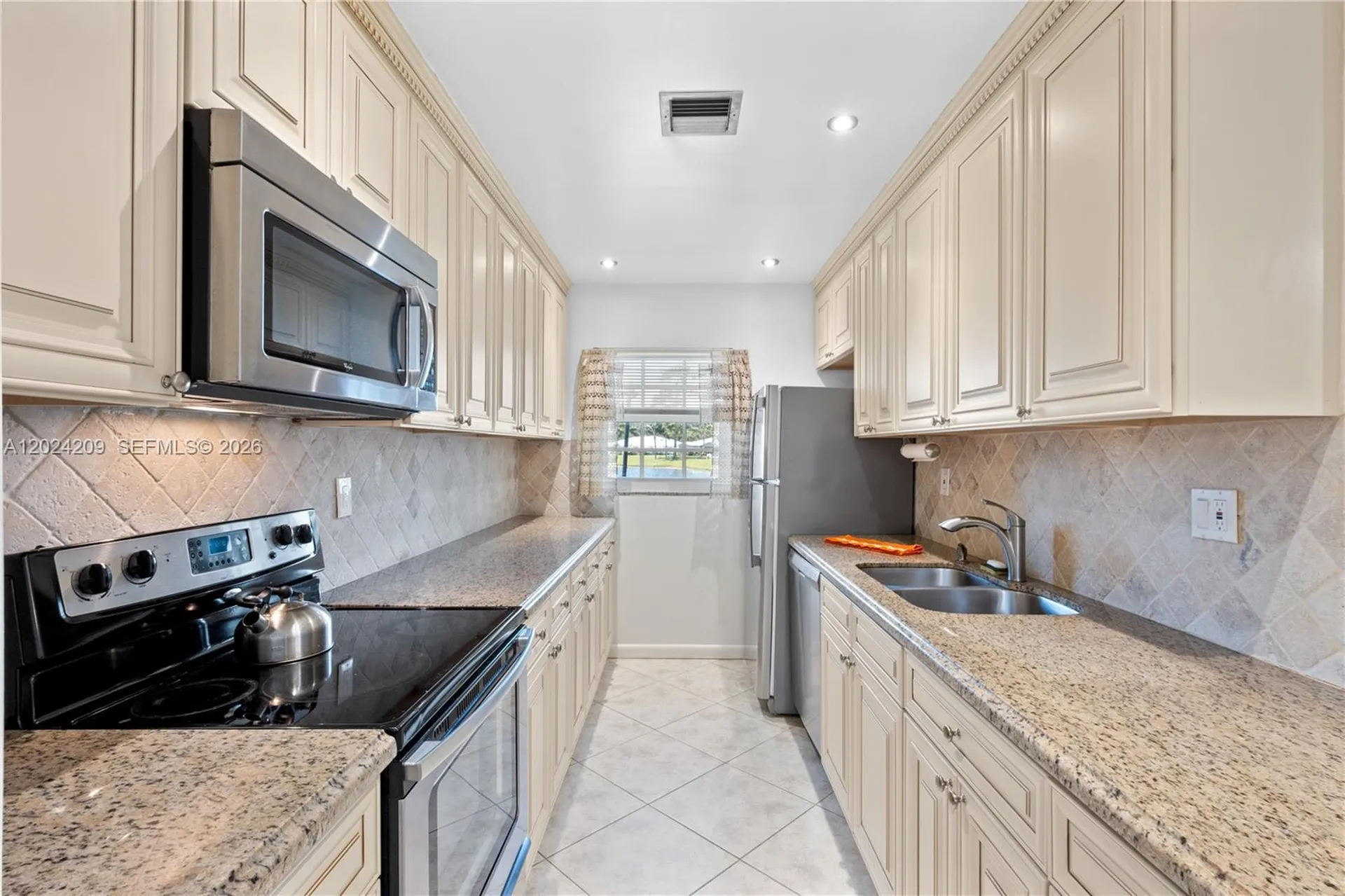 14604 Canalview Drive Delray Beach FL 33484