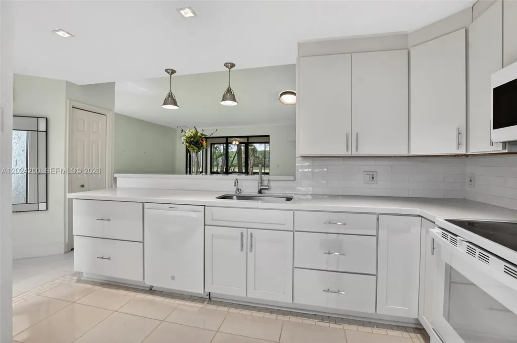 7906 Granada Place Boca Raton FL 33433