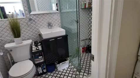 1535 Meridian Avenue Miami Beach FL 33139