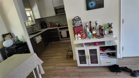 1535 Meridian Avenue Miami Beach FL 33139