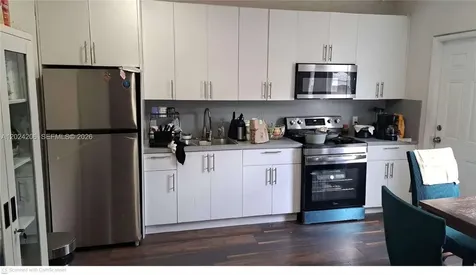 2420 NW 34th Street Miami FL 33142