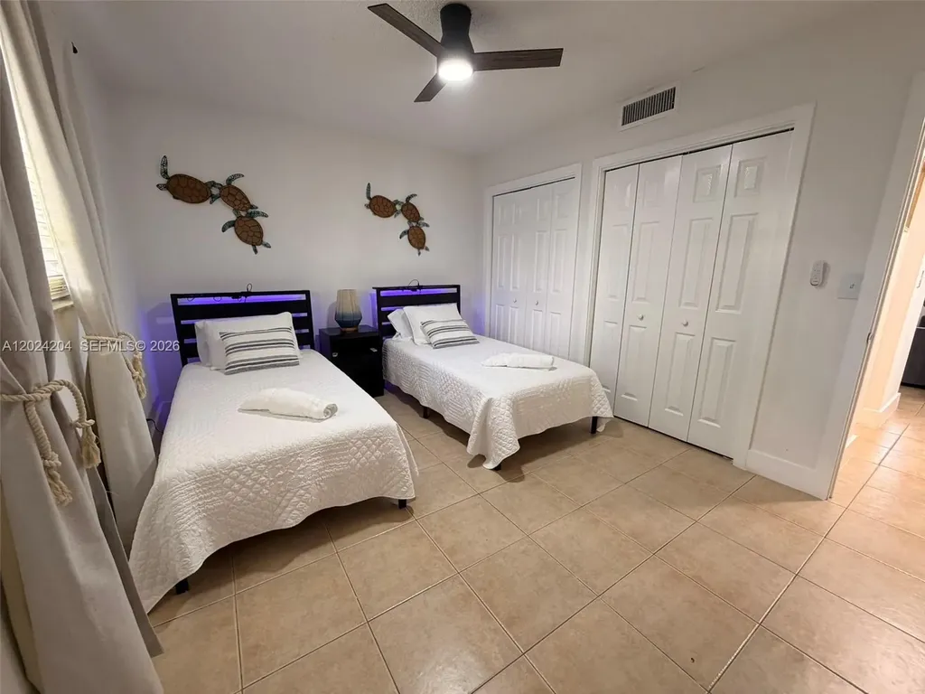 1896 SW 41st Avenue Fort Lauderdale FL 33317