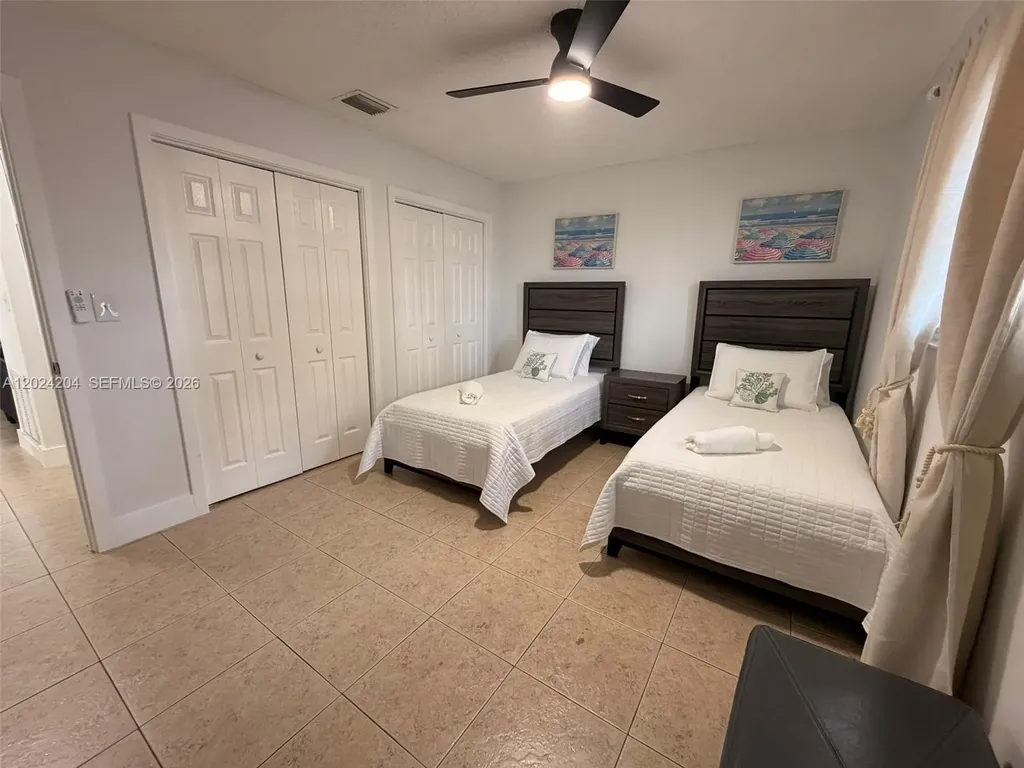 1896 SW 41st Avenue Fort Lauderdale FL 33317