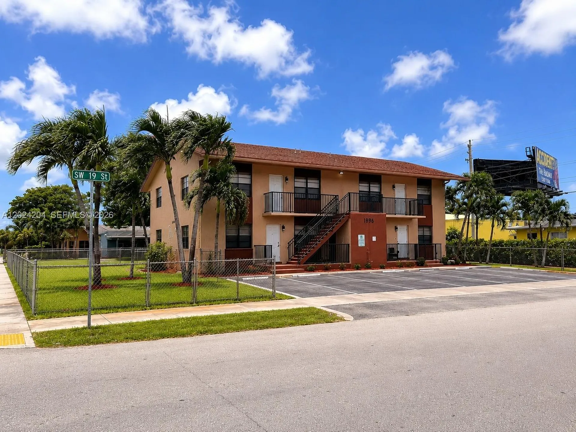 1896 SW 41st Avenue Fort Lauderdale FL 33317