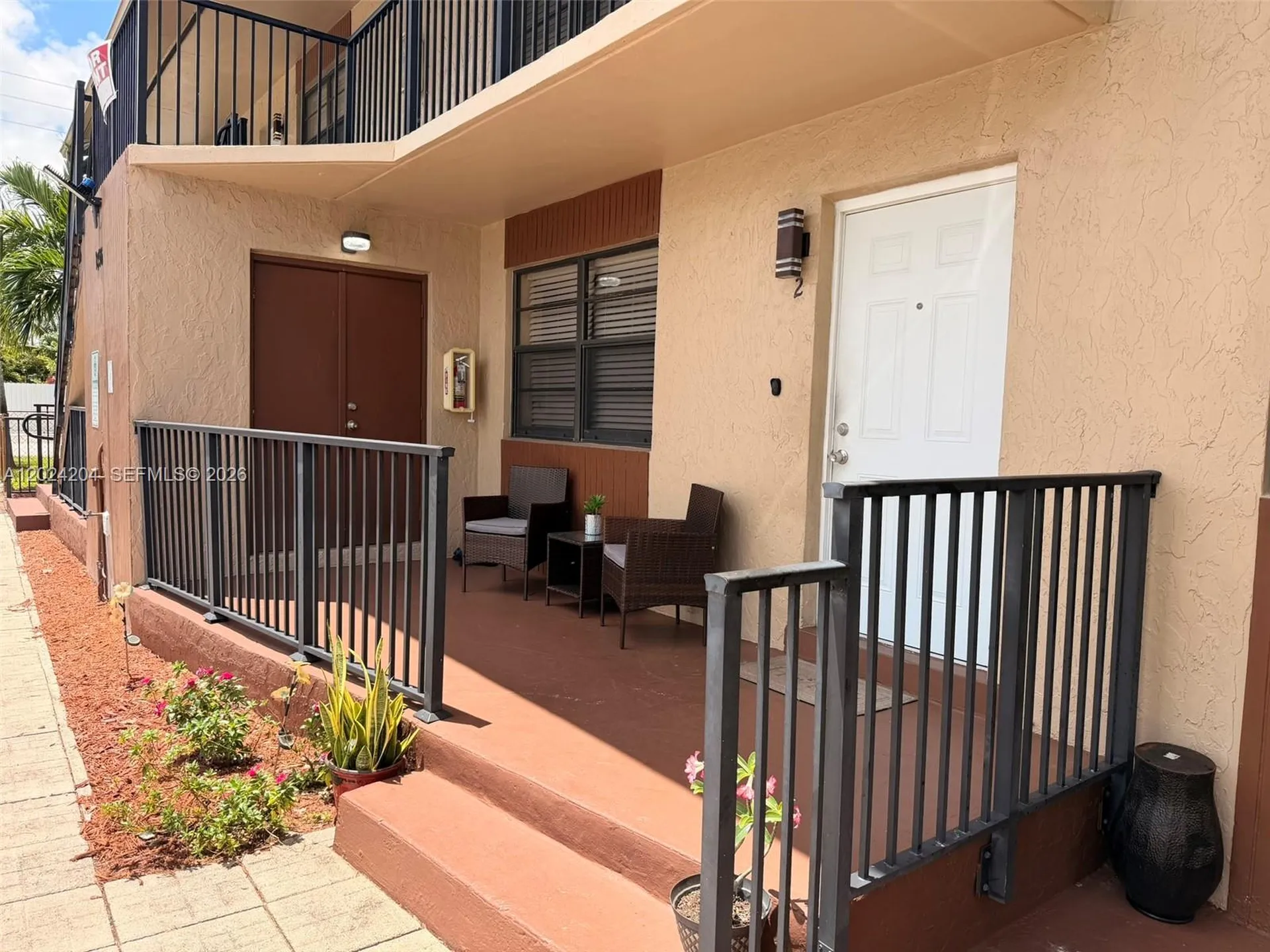 1896 SW 41st Avenue Fort Lauderdale FL 33317