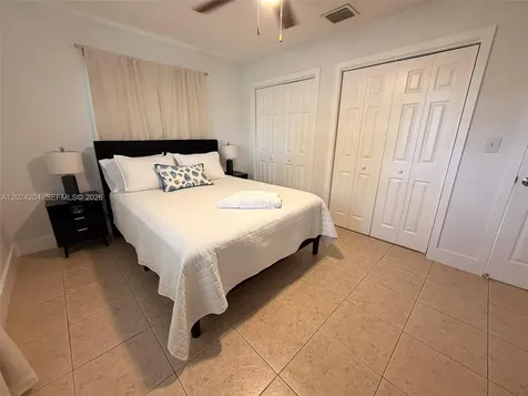 1896 SW 41st Avenue Fort Lauderdale FL 33317