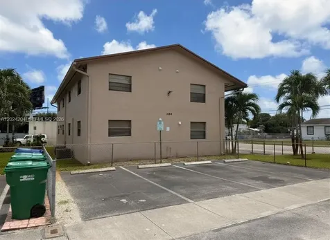 1896 SW 41st Avenue Fort Lauderdale FL 33317