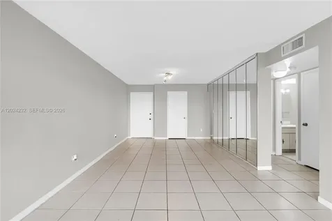 9280 Fontainebleau Boulevard Miami FL 33172
