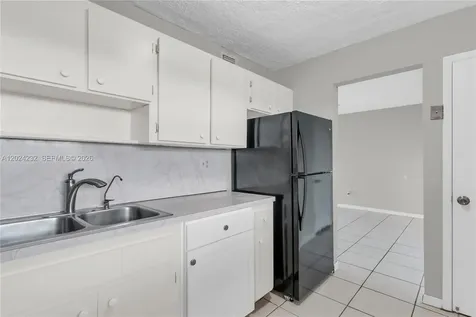 9280 Fontainebleau Boulevard Miami FL 33172