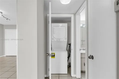 9280 Fontainebleau Boulevard Miami FL 33172