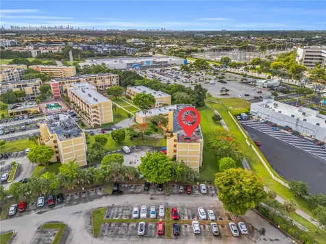 9280 Fontainebleau Boulevard Miami FL 33172
