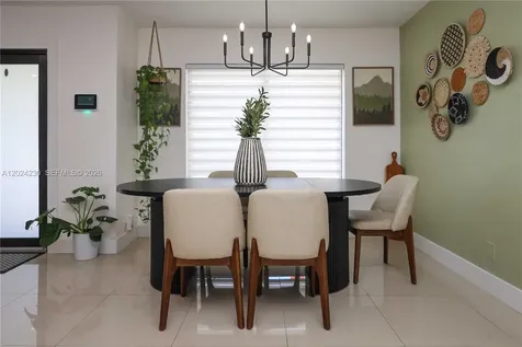 9330 NW 43rd Street Sunrise FL 33351