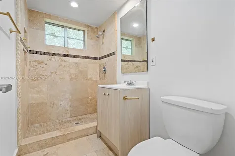 7950 Tatum Waterway Drive Miami Beach FL 33141