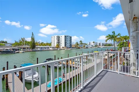 7950 Tatum Waterway Drive Miami Beach FL 33141