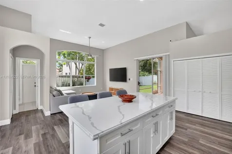 317 SW 185th Terrace Pembroke Pines FL 33029