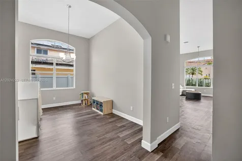 317 SW 185th Terrace Pembroke Pines FL 33029