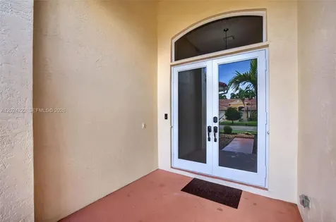 317 SW 185th Terrace Pembroke Pines FL 33029