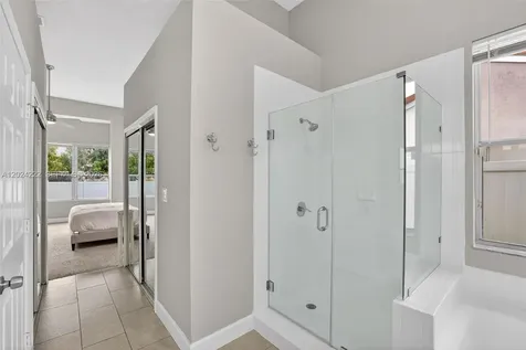 317 SW 185th Terrace Pembroke Pines FL 33029