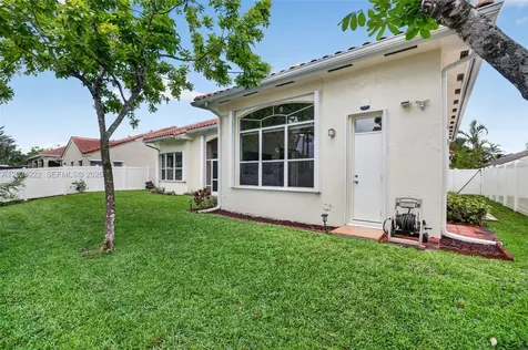317 SW 185th Terrace Pembroke Pines FL 33029