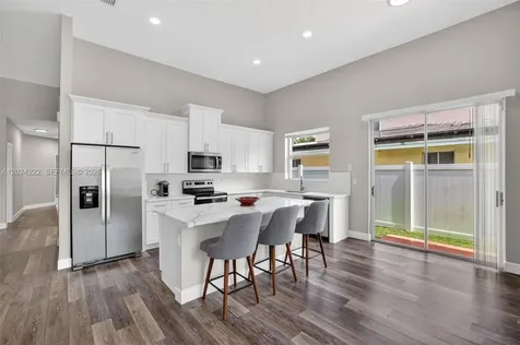 317 SW 185th Terrace Pembroke Pines FL 33029