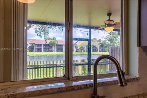 9803 NW 37th Street Sunrise FL 33351