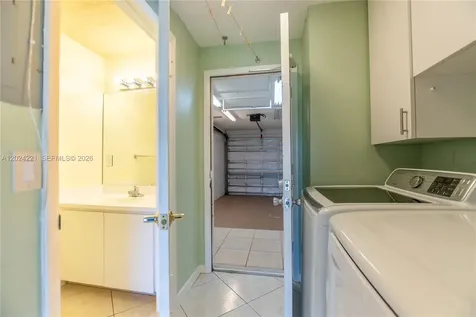 9803 NW 37th Street Sunrise FL 33351