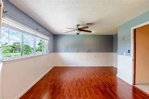 9803 NW 37th Street Sunrise FL 33351
