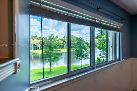 9803 NW 37th Street Sunrise FL 33351