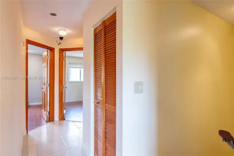 9803 NW 37th Street Sunrise FL 33351